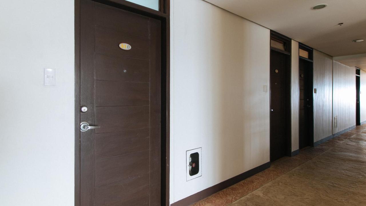 Reddoorz Plus @ Cuarto Verde Staycation Las Piñas Exterior foto