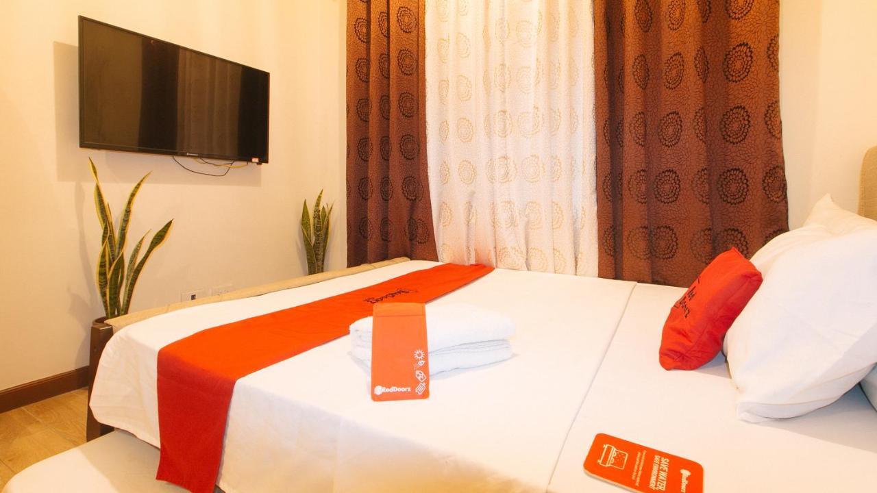 Reddoorz Plus @ Cuarto Verde Staycation Las Piñas Exterior foto